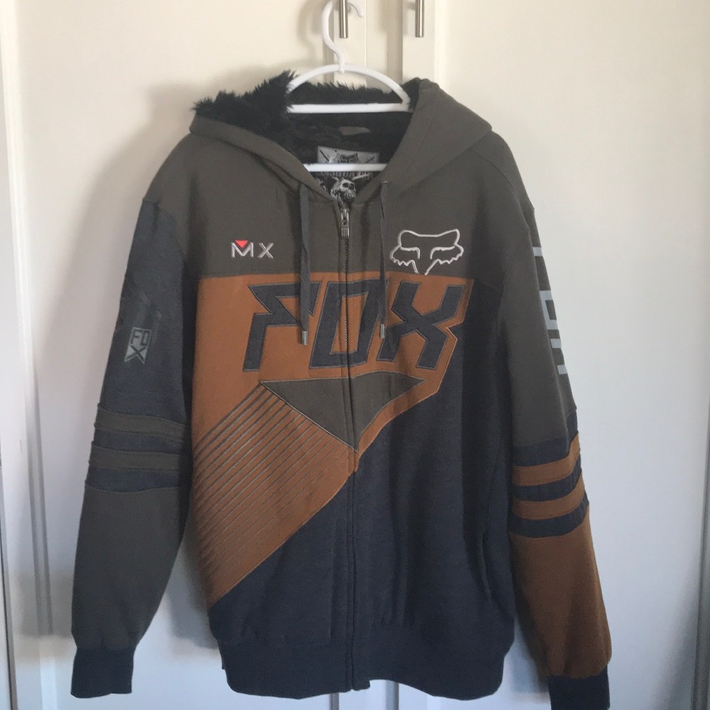 Men’s XL Fox zippered hoodie with faux fur